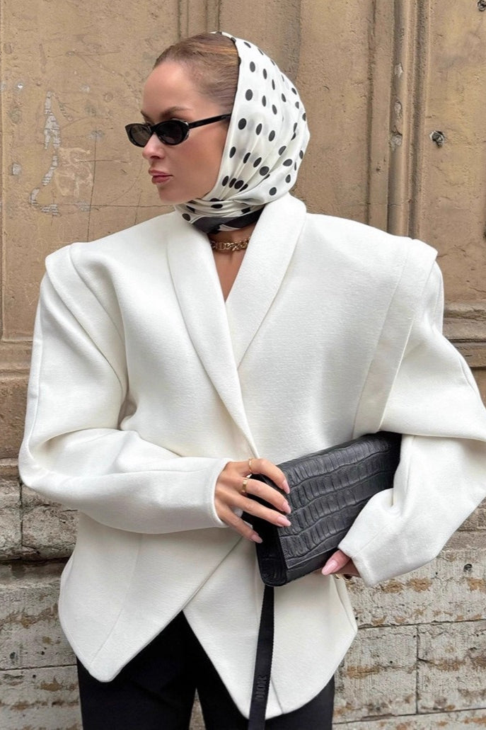 White Wool Thickened Belted Collared Mid-Coat